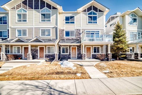 Photo of 148 Skyview Ranch Road NE, Calgary, AB T3N 0G3 (MLS # A2299126)