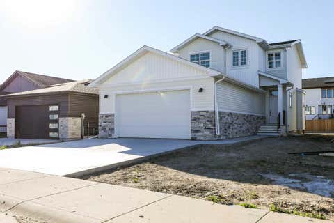 Photo of 30 Rivergrove Run W, Lethbridge, AB T1K 8E9 (MLS # A2326598)