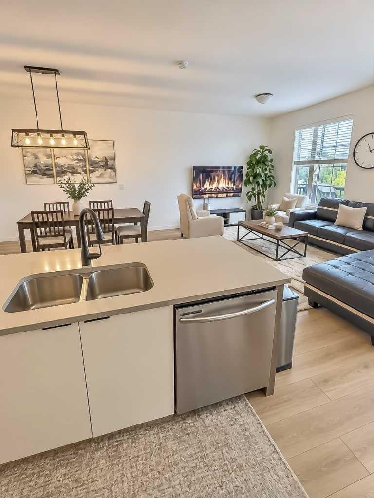 176 Walgrove Common SE
