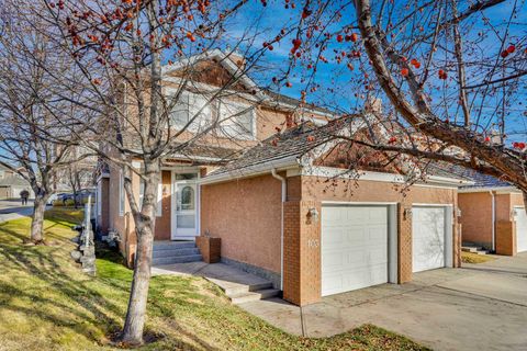 103 Royal Manor NW Calgary AB T3G 5T5