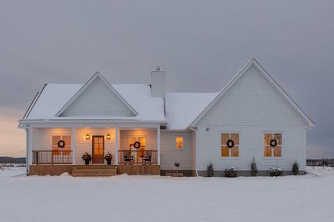 33080 Range Road 61 Rural Mountain View County AB T0M 1X0