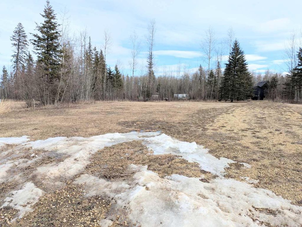 Photo of 6 Marina Way, Faust, AB T0G 0X0 (MLS # A2296824)