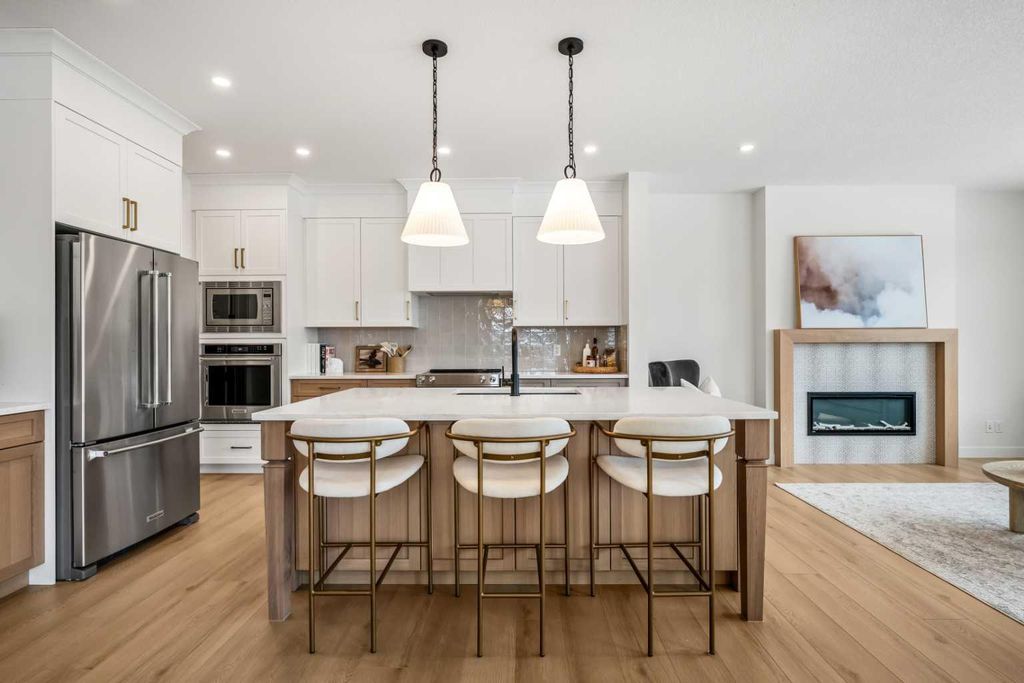 Photo of 28 Sunvalley View, Cochrane, AB T4C 0X8 (MLS # A2318423)
