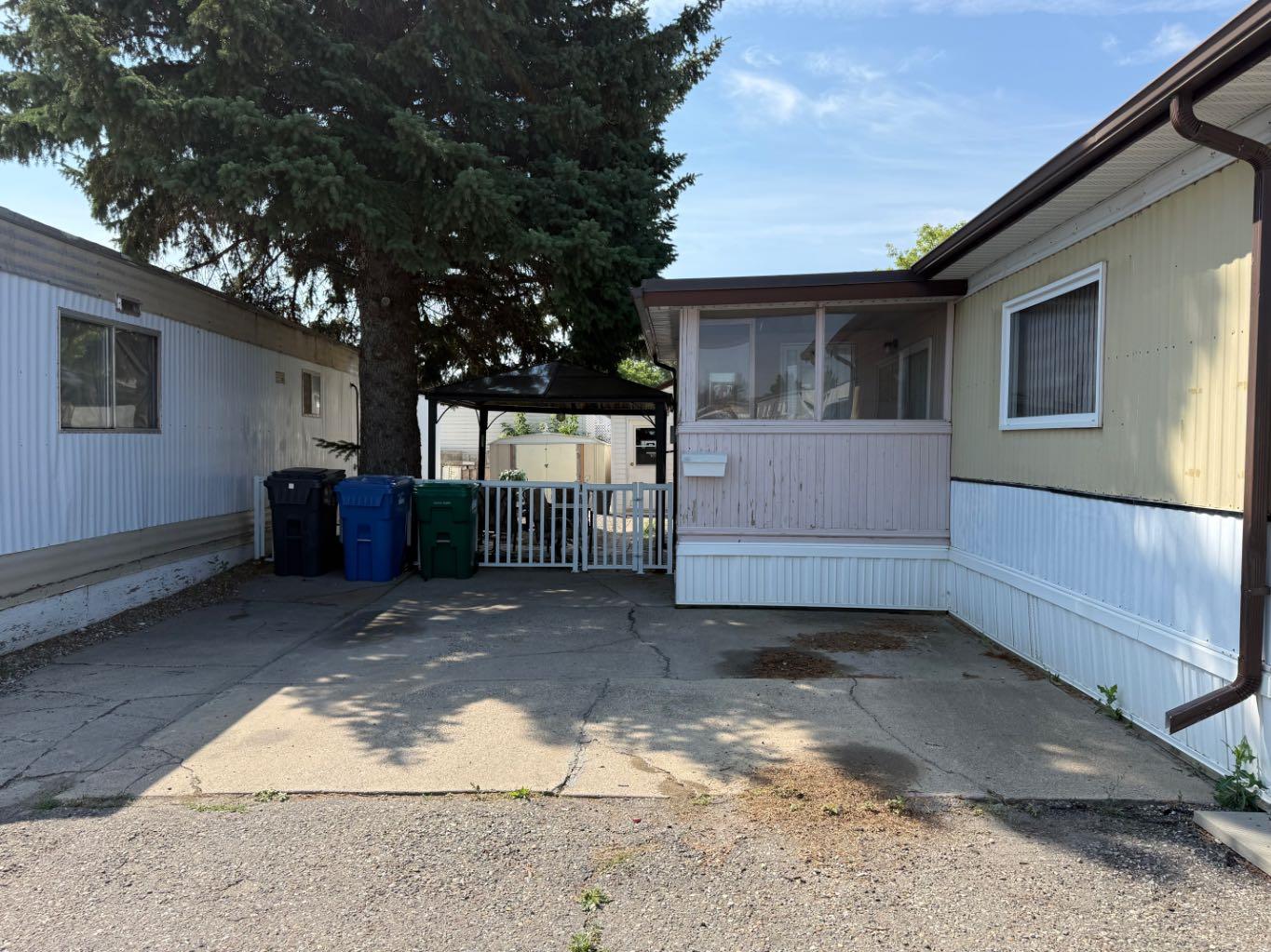 1410 43 Street S 104