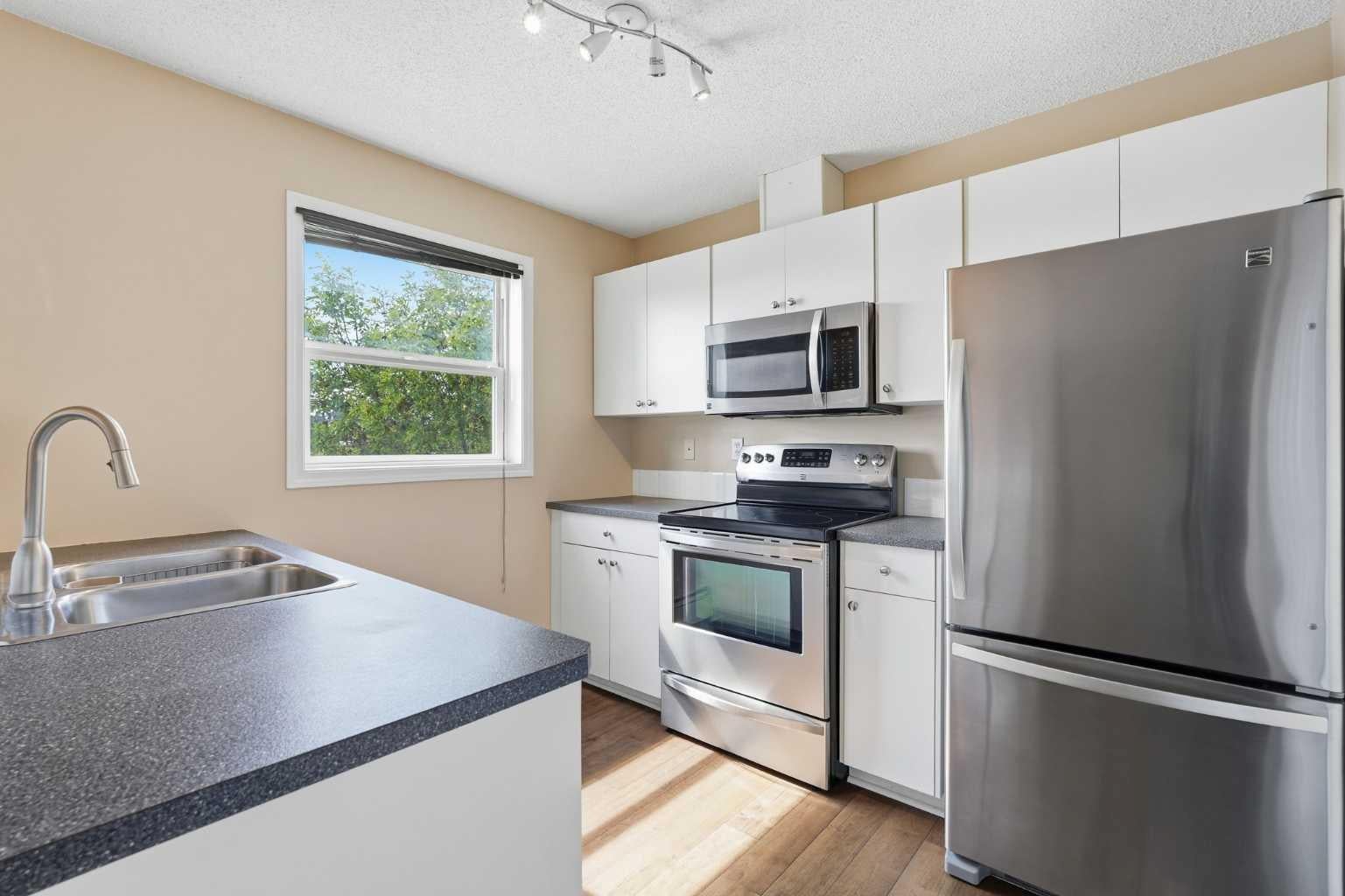 290 Shawville Way SE 221