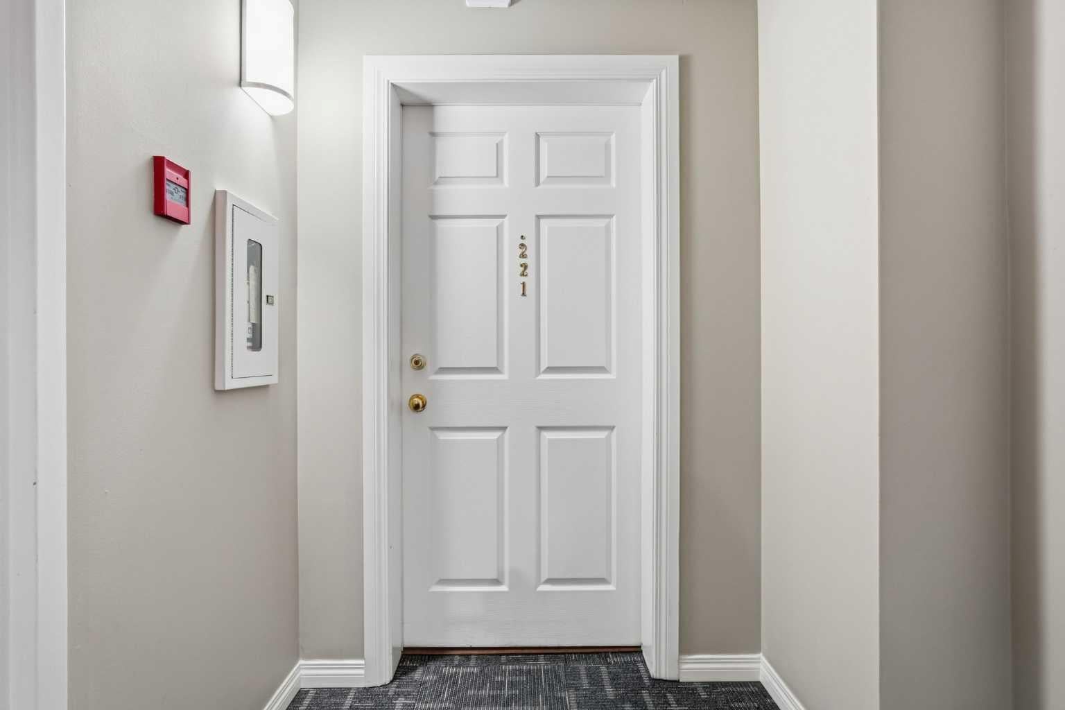 290 Shawville Way SE 221