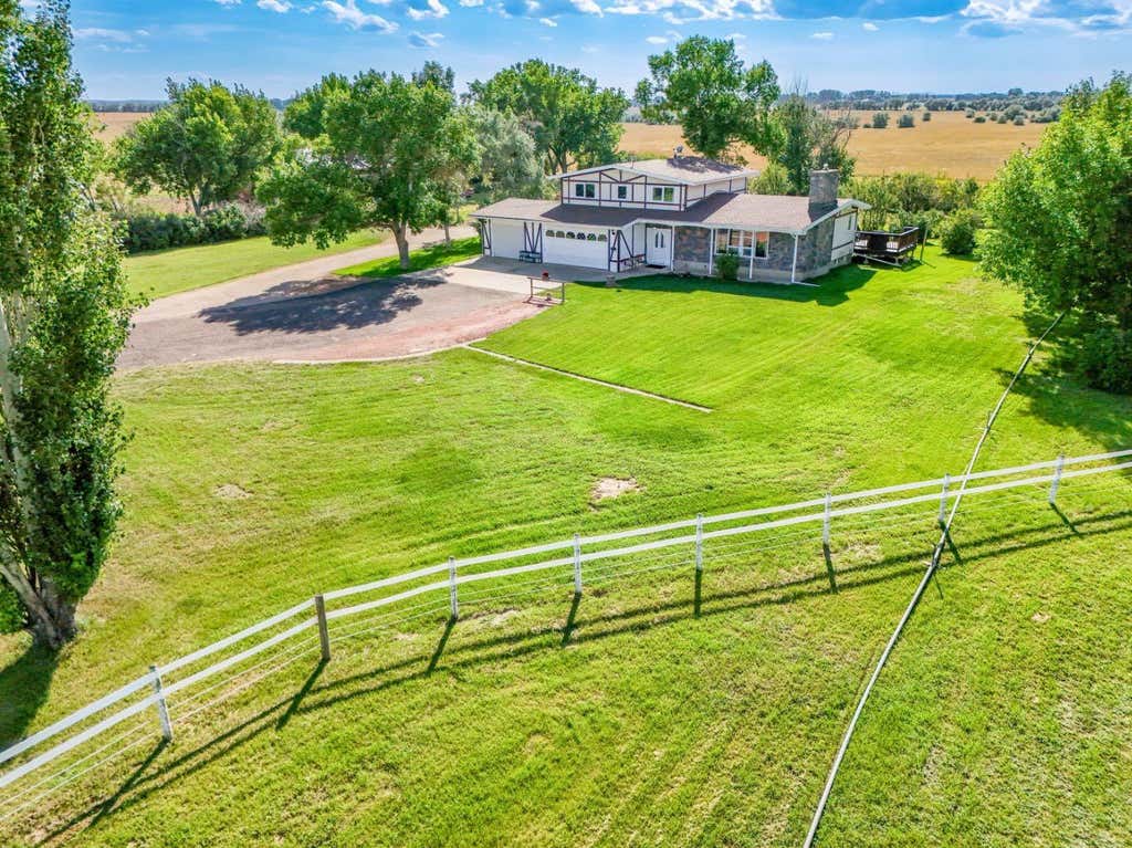 Photo of 12128 Black &amp; White Trail, Rural Cypress County, AB T1A 7G5 (MLS # A2338904)