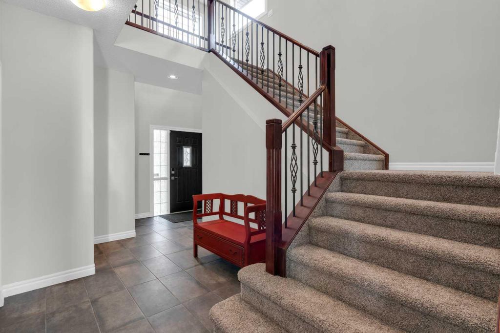 Photo of 180 Kincora Drive NW, Calgary, AB T3R 1L5 (MLS # A2308945)