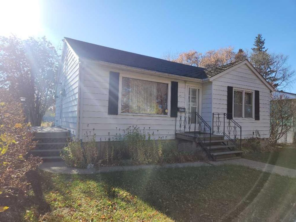 Photo of 4913-57 Ave ., High Prairie, AB T0G 1E0 (MLS # A2265465)