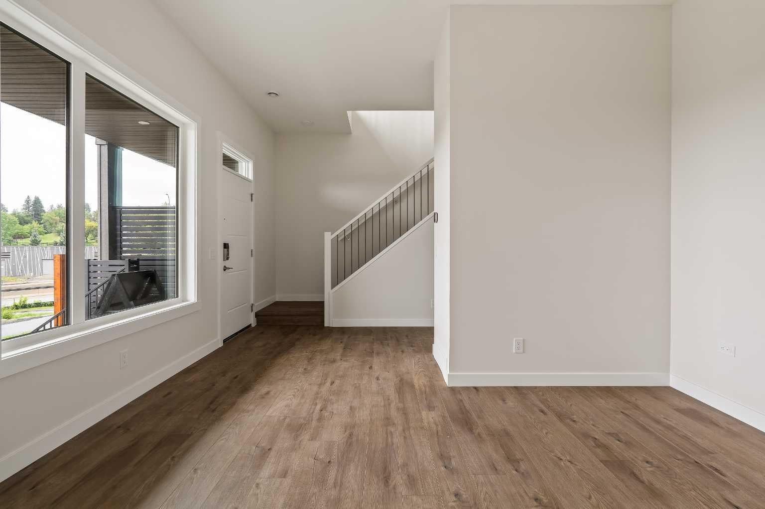 212 Sovereign Common SW