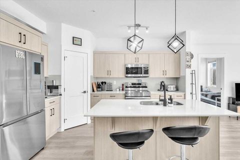 Photo of 30 Sage Hill Walk NW #305, Calgary, AB T3R 2A9 (MLS # A2266739) Photo of 30 Sage Hill Walk NW #305, Calgary, AB T3R 2A9 (MLS # A2266739)
