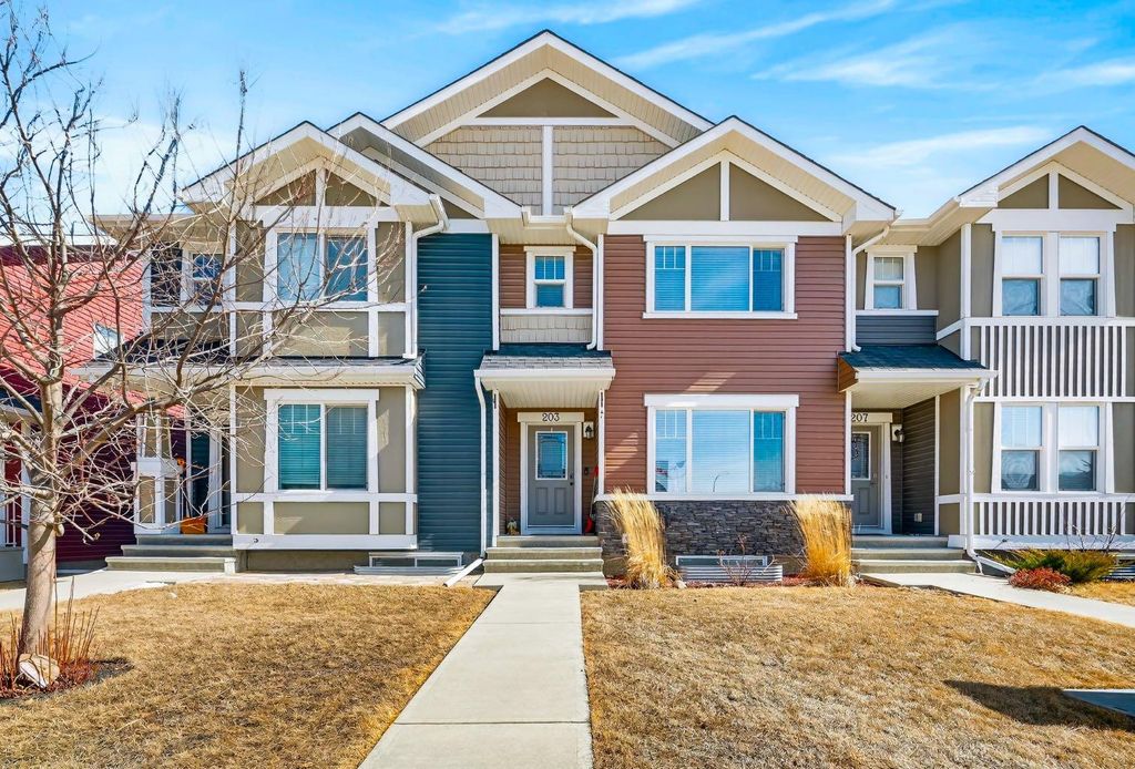 Photo of 203 Fireside Parkway, Cochrane, AB T4C 0V8 (MLS # A2296249)