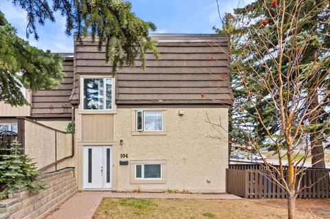 Photo of 3130 66 Avenue SW #104, Calgary, AB T3E 5K8 (MLS # A2307736)