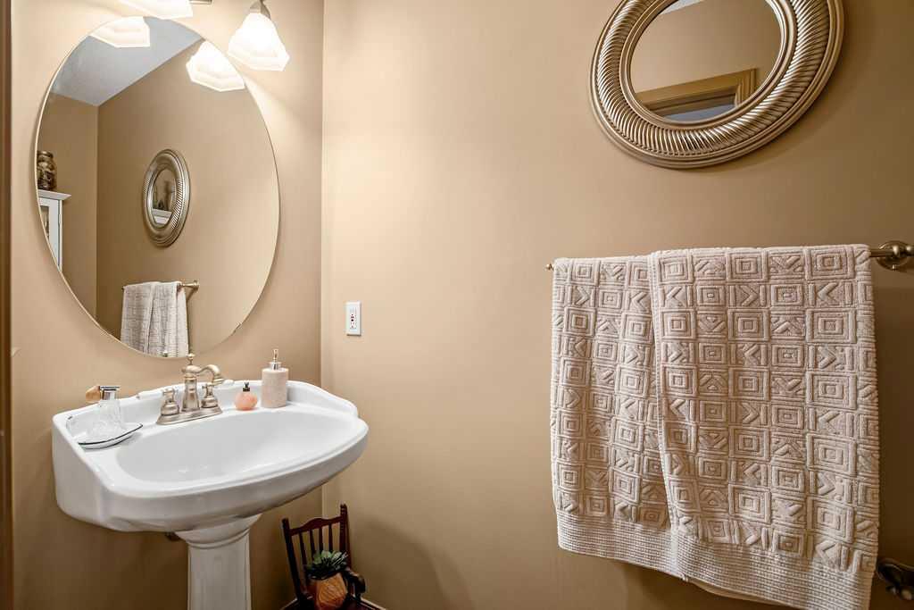 49 Spring Meadows Bay