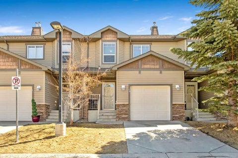 Photo of 49 Spring Meadows Bay, Okotoks, AB T1S 2G8 (MLS # A2302953)