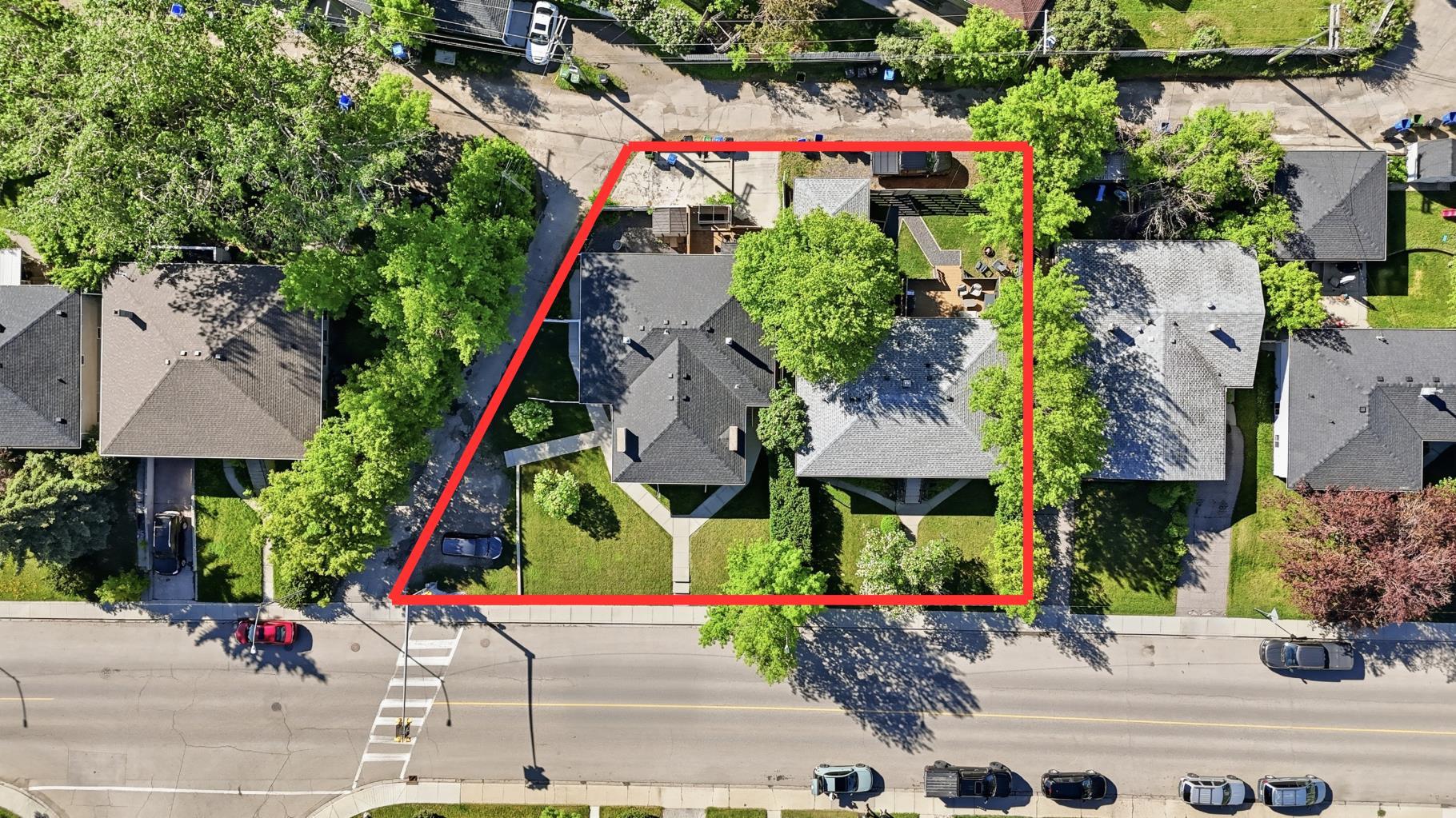 2404, 2406, 2408 Richmond Road SW