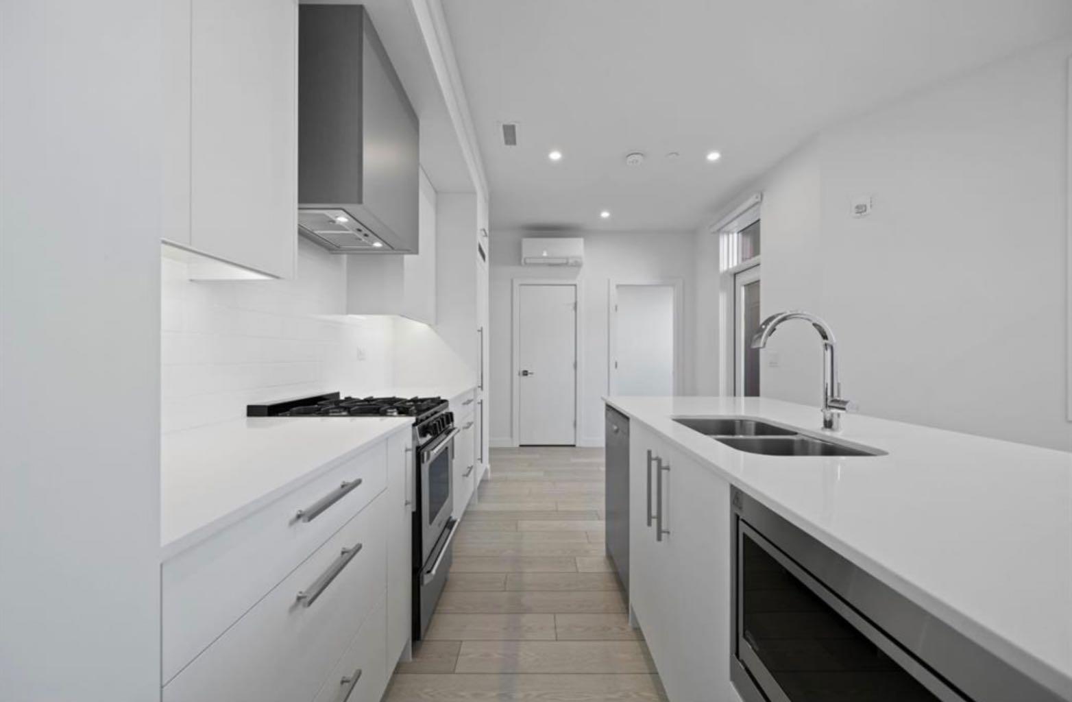 8370 Broadcast Avenue SW 102