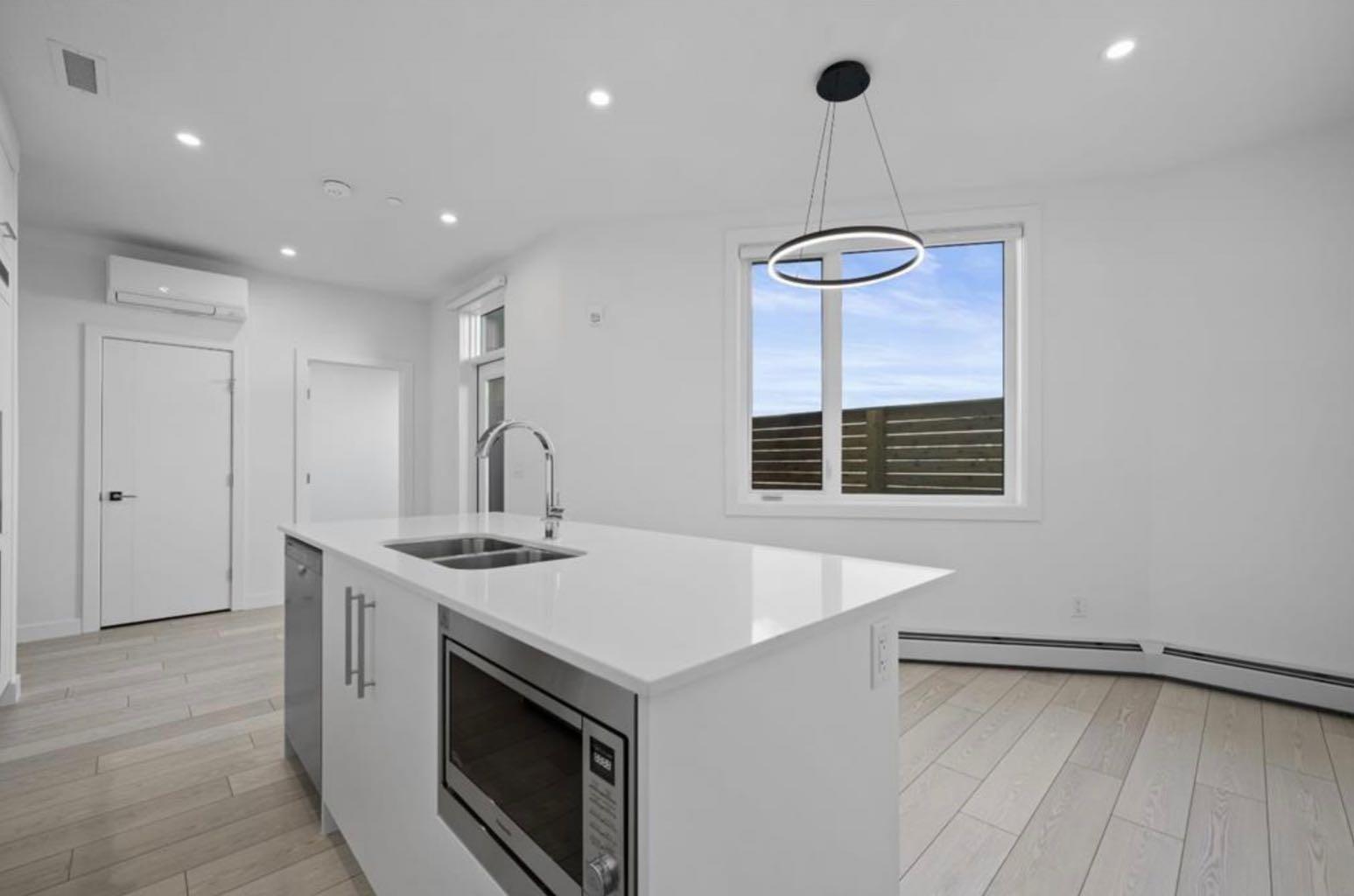 8370 Broadcast Avenue SW 102