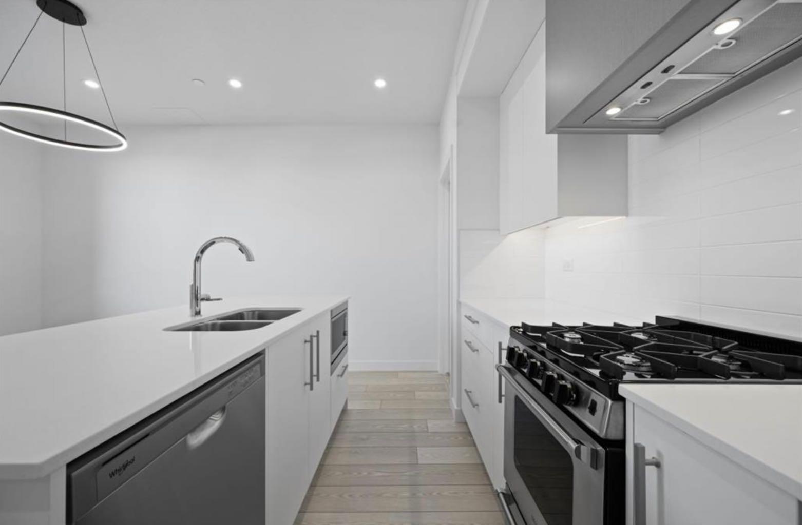 8370 Broadcast Avenue SW 102