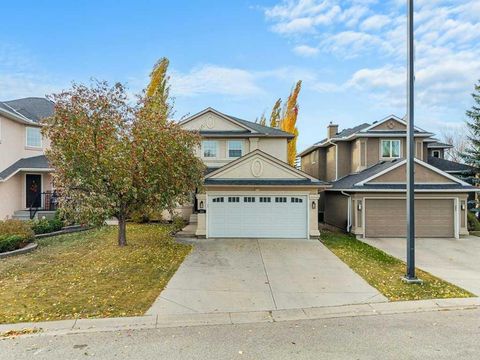 Photo of 151 Mt Gibraltar Heights SE, Calgary, AB T2Z 3R2 (MLS # A2266324) Photo of 151 Mt Gibraltar Heights SE, Calgary, AB T2Z 3R2 (MLS # A2266324)