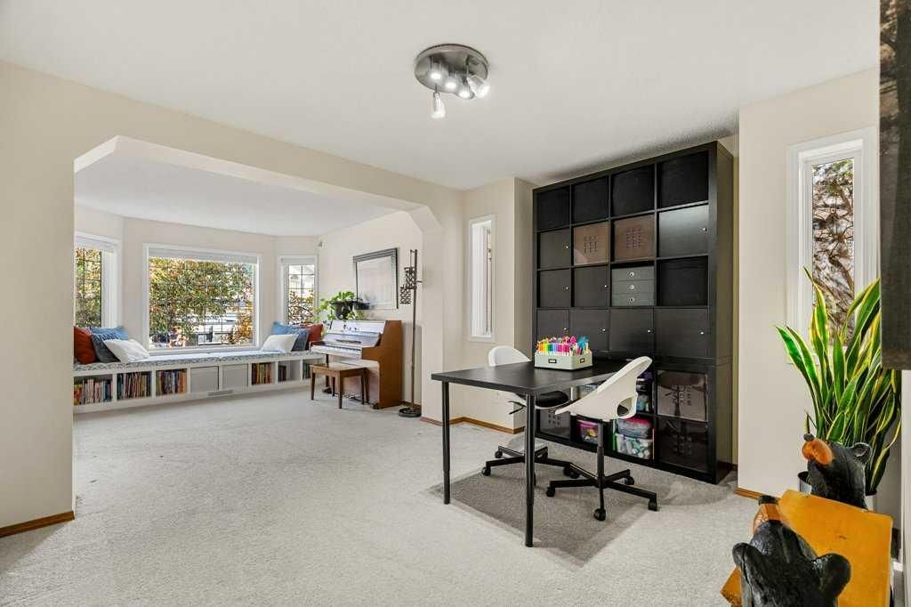 Photo of 151 Mt Gibraltar Heights SE, Calgary, AB T2Z 3R2 (MLS # A2266324)