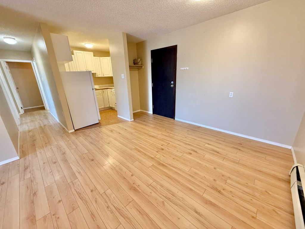 Photo of 295 Columbia Boulevard W #307A, Lethbridge, AB T1K 4B8 (MLS # A2283393)