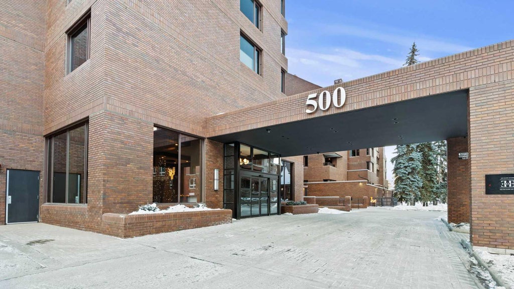 Photo of 500 Eau Claire Avenue SW #1002A, Calgary, AB T2P 3R8 (MLS # A2306748)