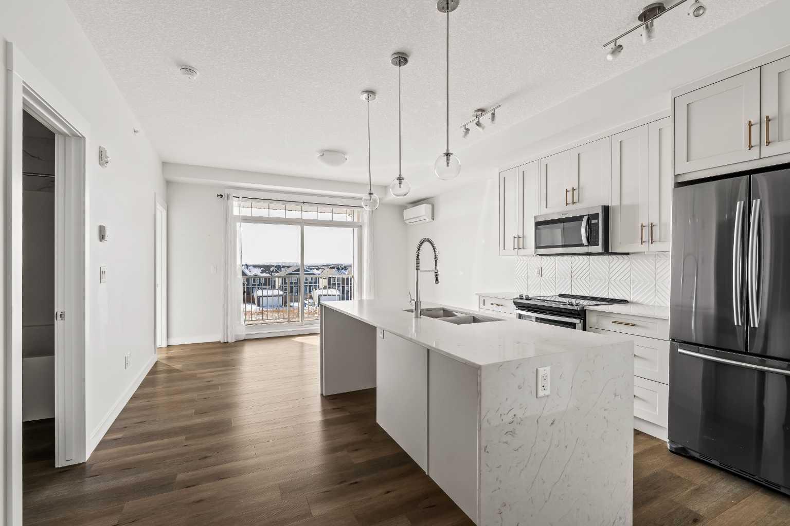 300 Auburn Meadows Common SE 407