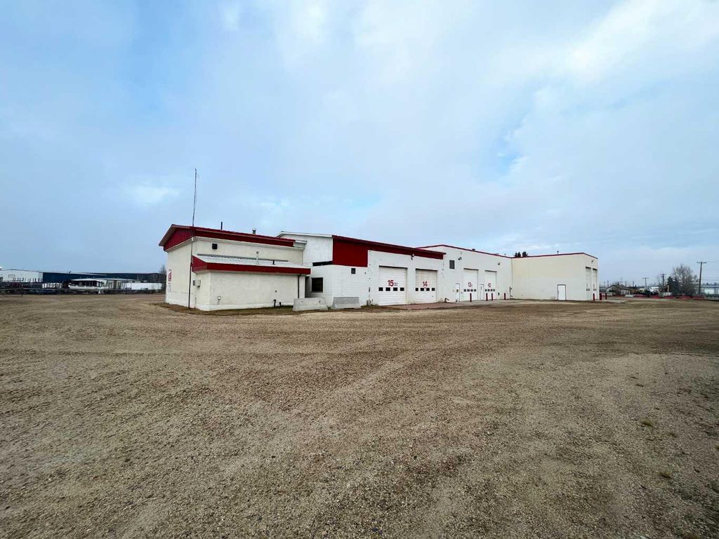 Photo of 3624 36 Avenue, Whitecourt, AB T7S 1N9 (MLS # A2109210)