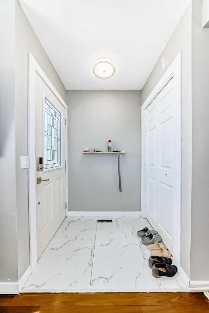 7 Martinview Crescent