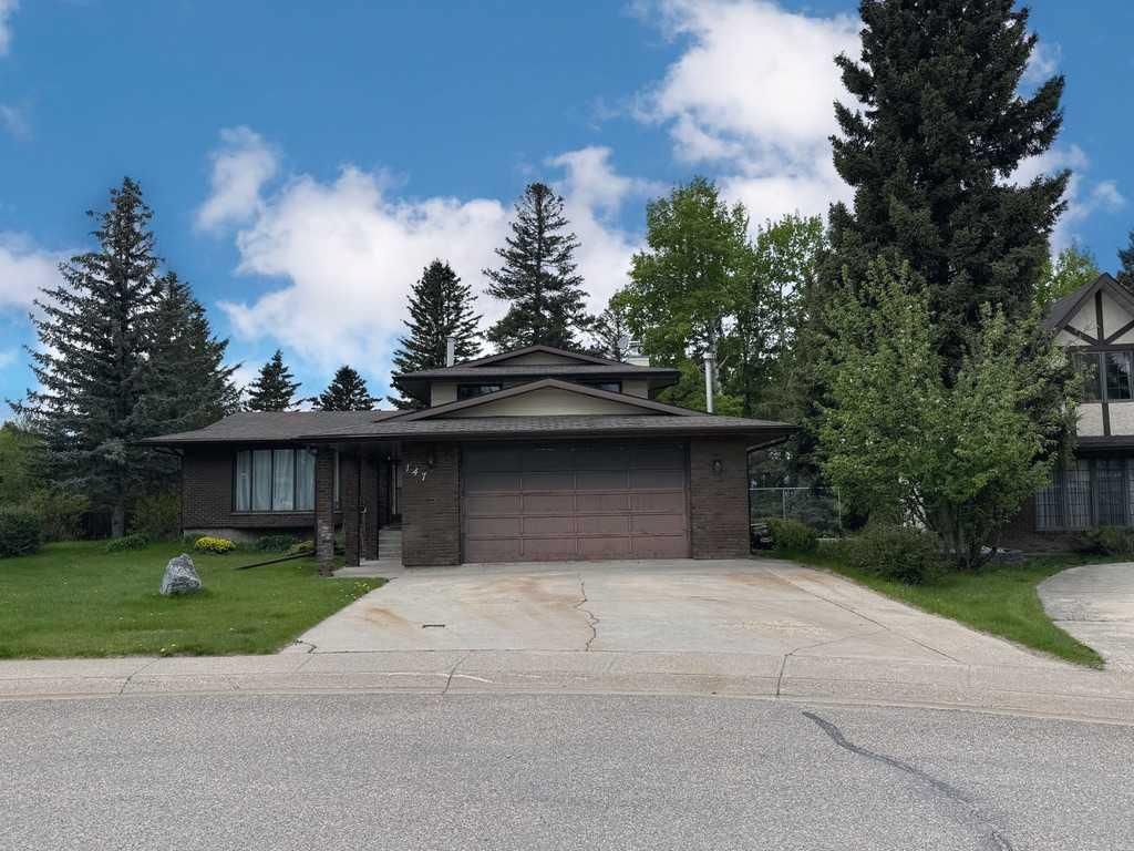 Photo of 147 Seabolt Crescent, Hinton, AB T7V 1K4 (MLS # A2313417)