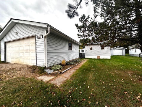 Photo of 207 Percy Street, Bittern Lake, AB T0C 0L0 (MLS # A2346853)