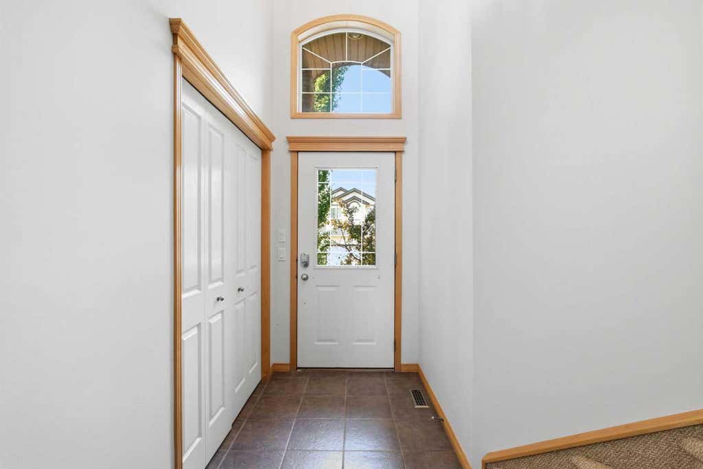 Photo of 54 Rockyledge Rise NW, Calgary, AB T3G 5P8 (MLS # A2335267)