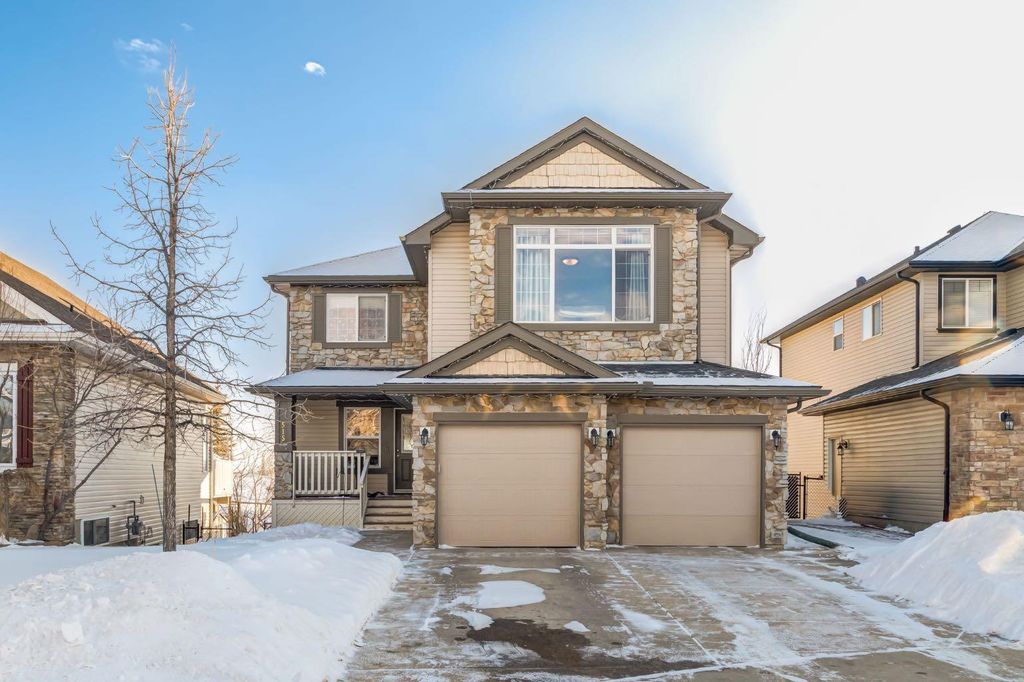 Photo of 515 Crystal Green Mews, Okotoks, AB T1S 2K6 (MLS # A2305473)