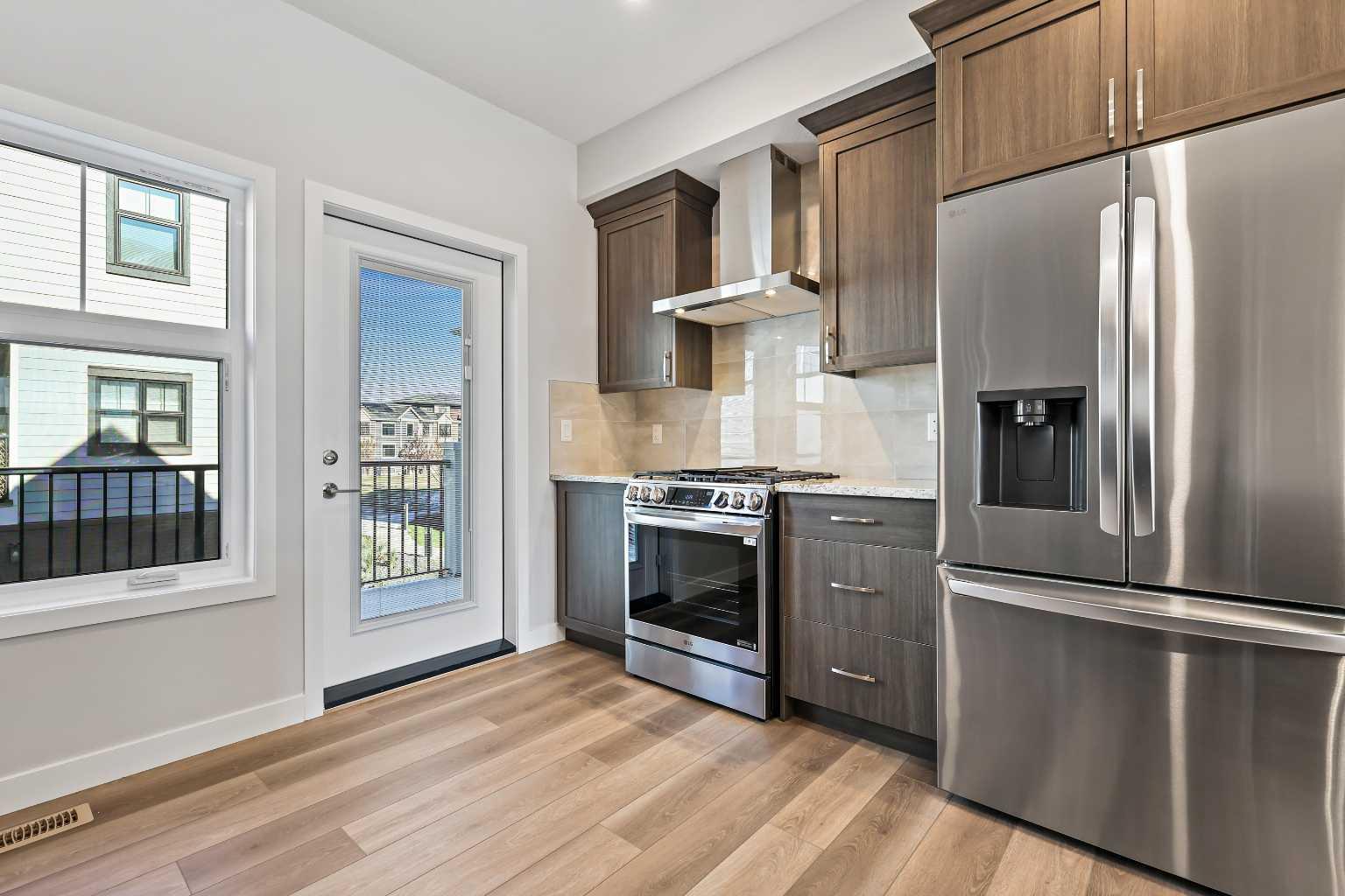 611 Mahogany Road SE