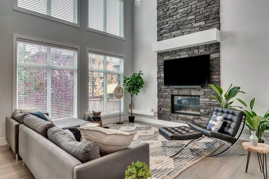 86 West Point Mews SW