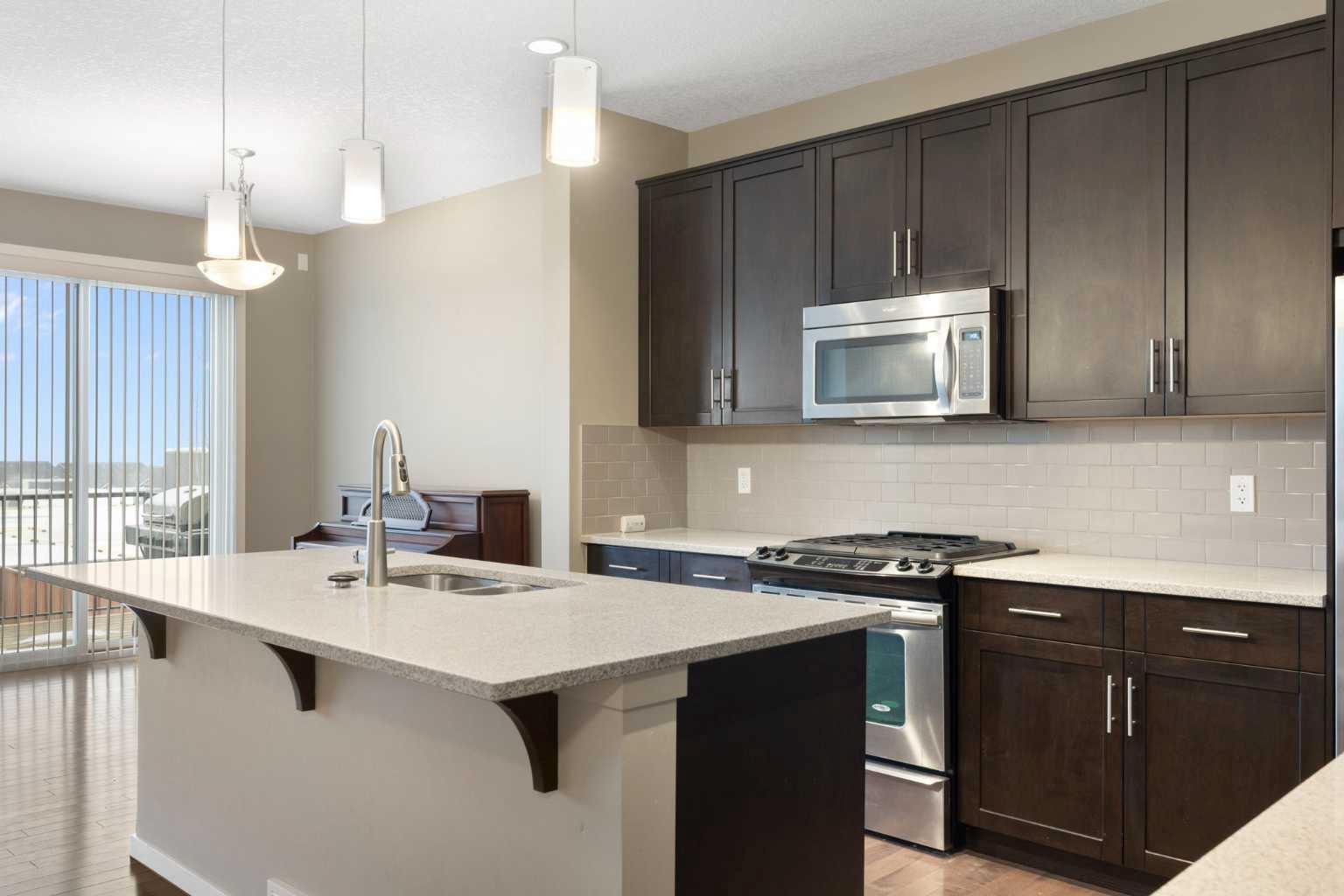 98 Nolanfield Road NW