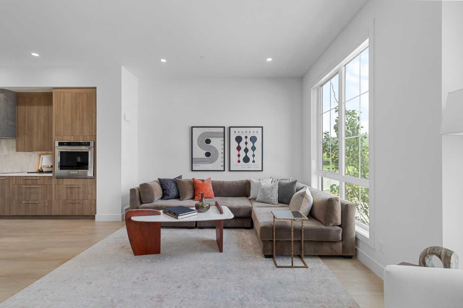 12 Greenwich Heath NW