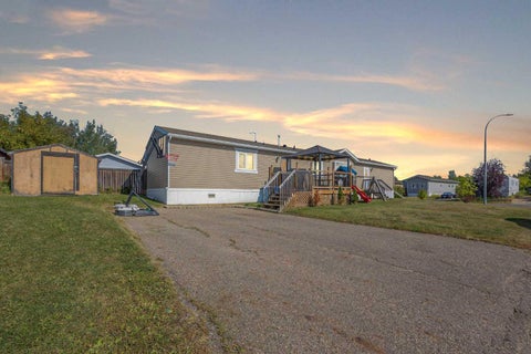Photo of 189 Clausen Crescent, Fort McMurray, AB T9K 2H8 (MLS # A2343701)