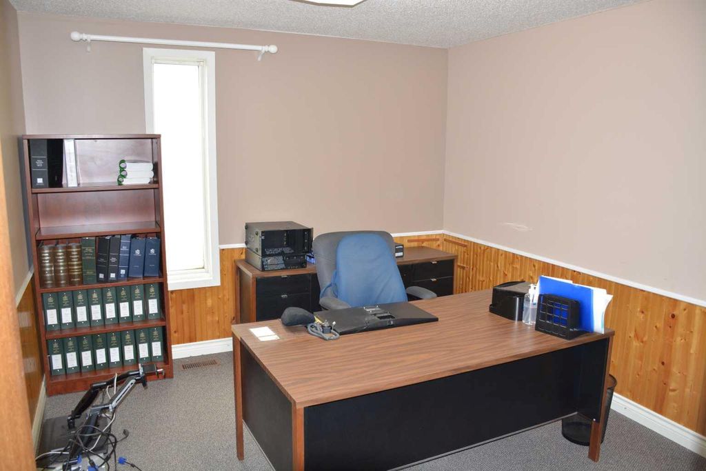 Photo of 9910 97 Avenue, Peace River, AB T8S 1S5 (MLS # A2271282)