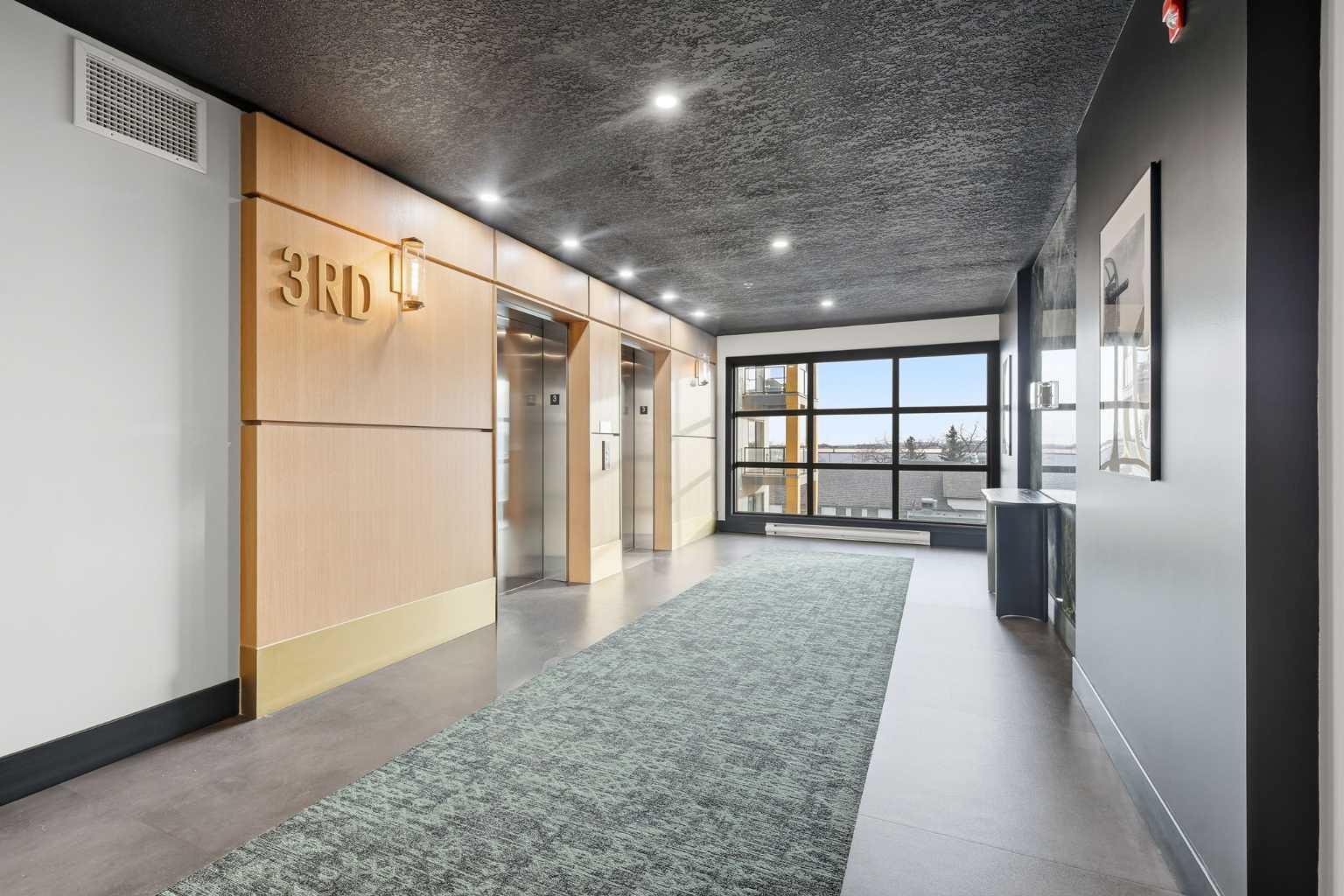 370 Dieppe Drive SW 305