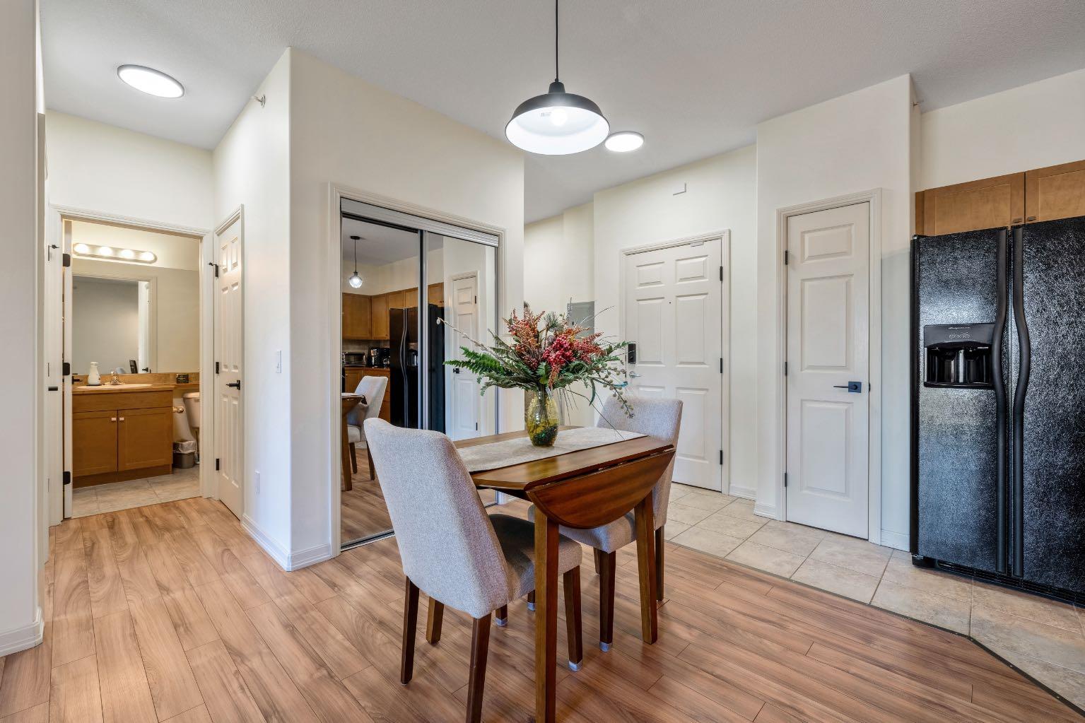 92 Crystal Shores Road 1402