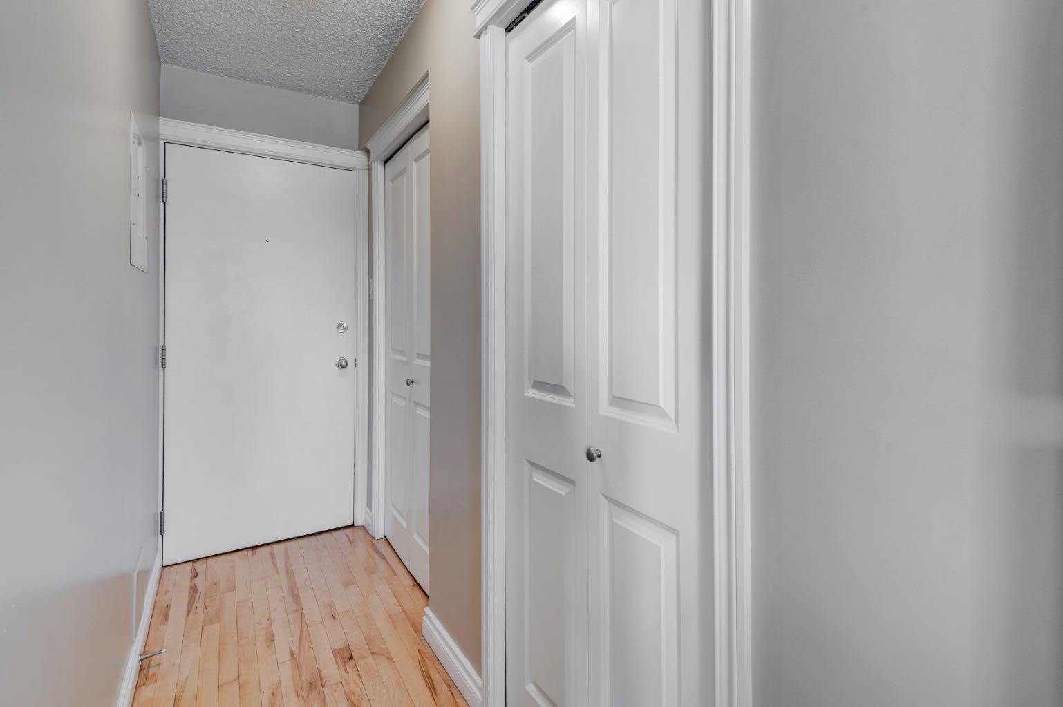 1411 7 Street SW 605