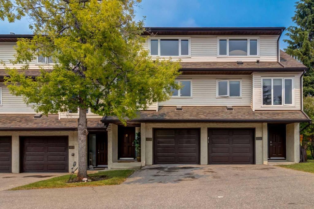 Photo of 1190 Ranchview Road NW #112, Calgary, AB T3G 1Y2 (MLS # A2326024)