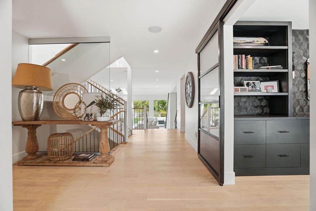 Photo of 940 Riverdale Avenue SW, Calgary, AB T2S 0Y8 (MLS # A2313450)