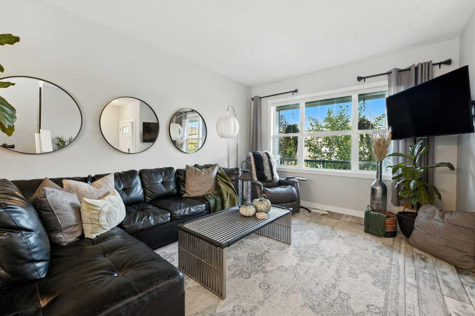 1318 Legacy Circle SE