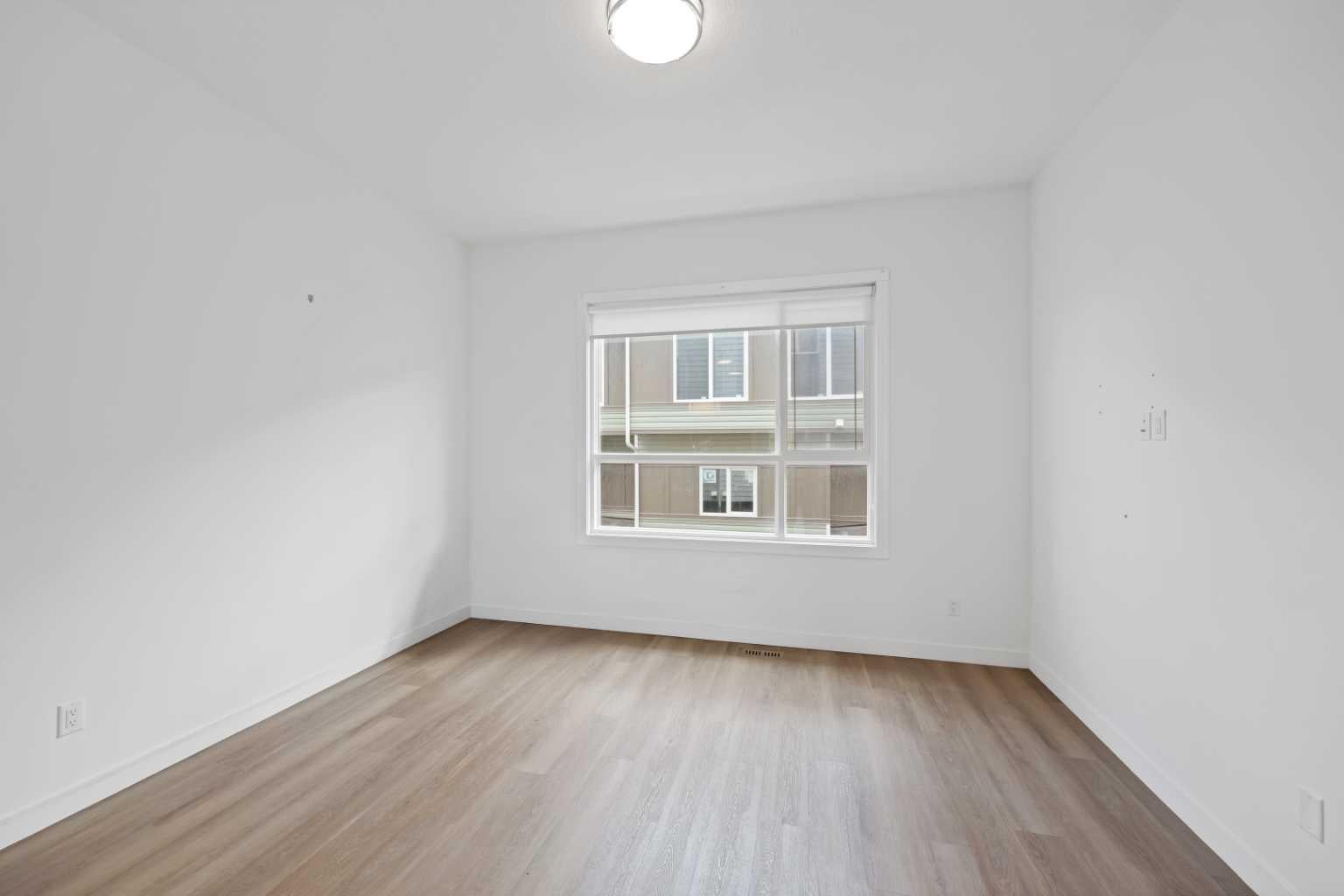 101 Panatella Square NW 209