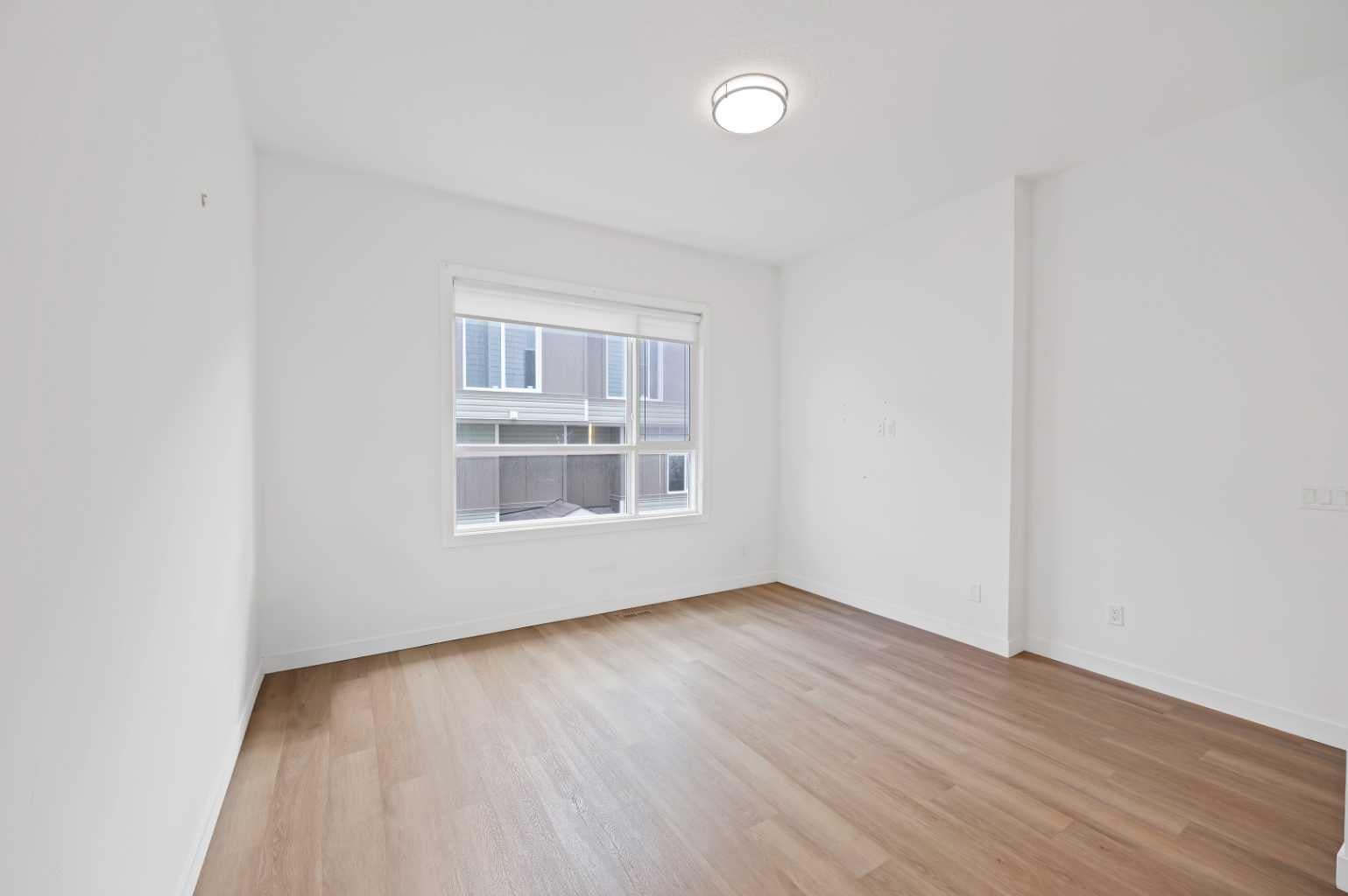 101 Panatella Square NW 209