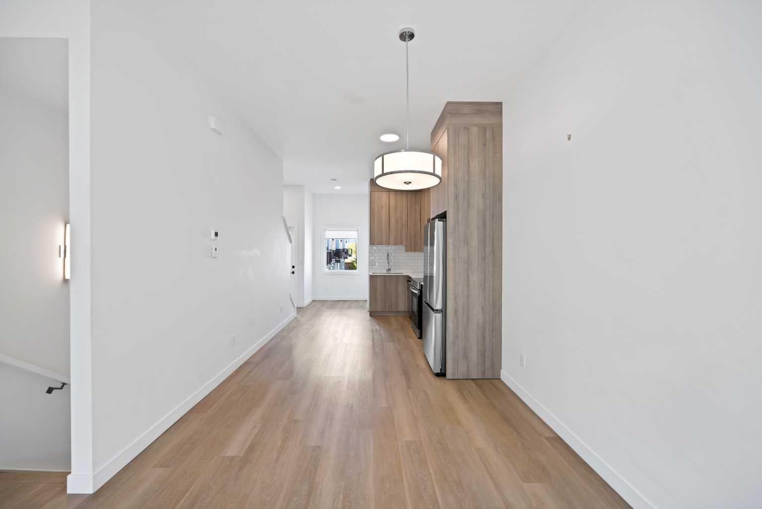 101 Panatella Square NW 209