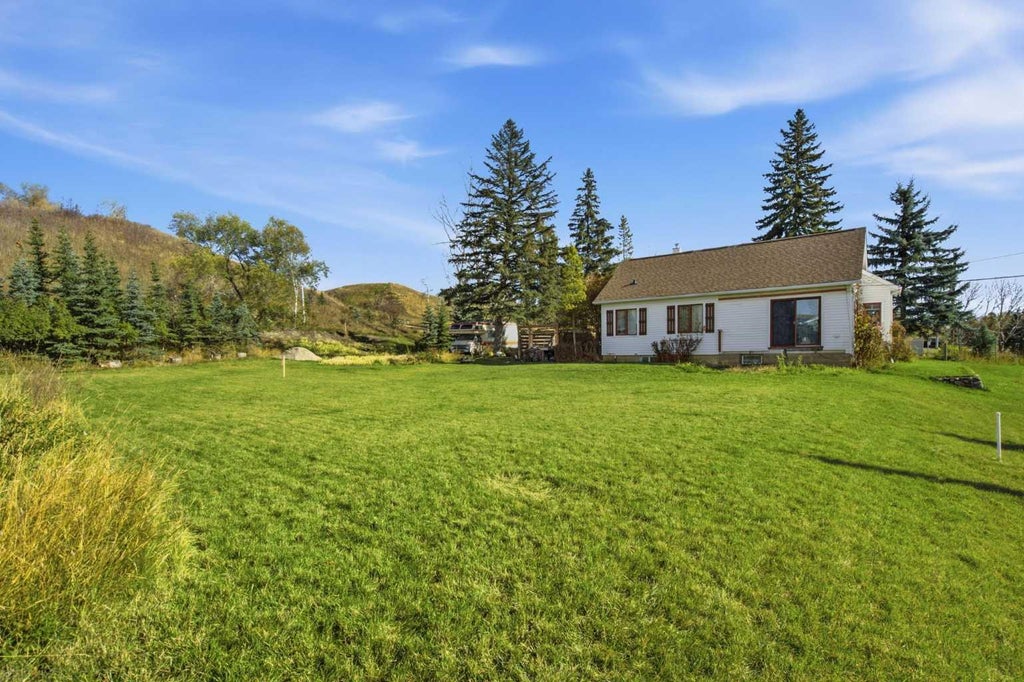 Photo of 148 Crescent Road, Okotoks, AB T1S 1K3 (MLS # A2352871)